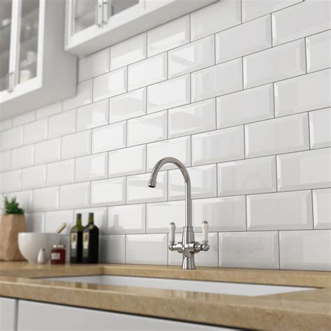 White Kitchen Wall Tiles, Thickness: 10 - 12 mm at Rs 24/square feet in ...