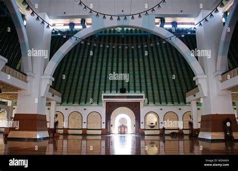 Masjid Agung Jawa Tengah, Semarang, Central Java, Indonesia Stock Photo ...