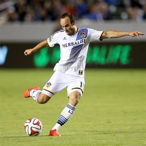 Top 10 Attacking Midfielders Of The 2014 Mls Season Bleacher Report