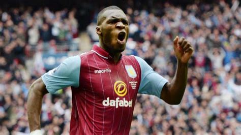 Officiel Liverpool Fait Sauter La Banque Pour Benteke