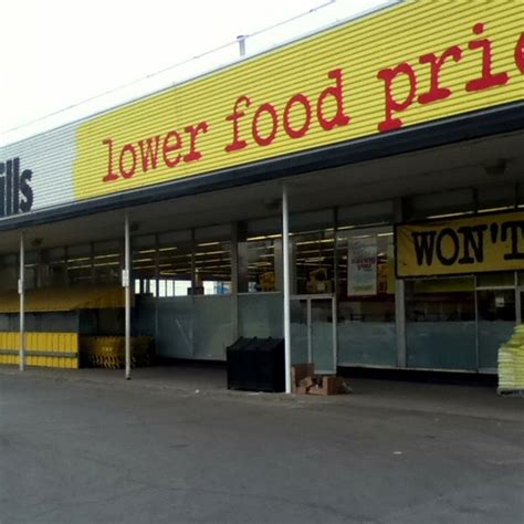 Josephs No Frills Scarborough On