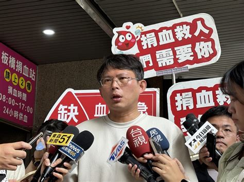 傳藍想找白商量修選罷法 黃國昌：非優先法案清單 芋傳媒 Taronews