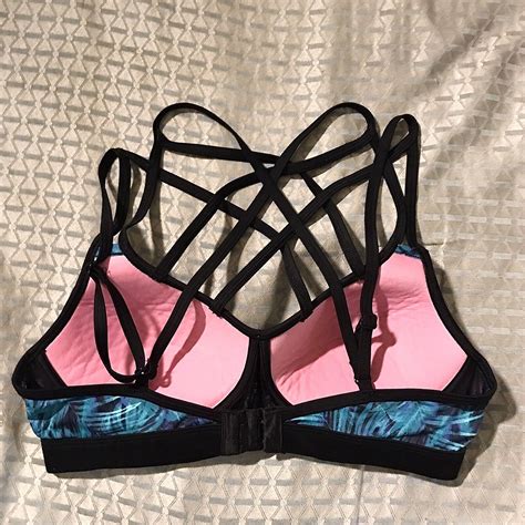 Victoria S Secret Pink Ultimate Cage Front Push Up Sp Gem