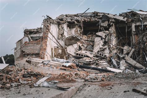 Premium Photo Wreckage Of A Destroyed Building Ruins In The Background