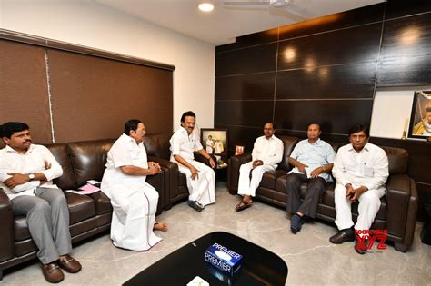 Chennai Telangana Cm Meets Dmk Leader Stalin Gallery Social News Xyz