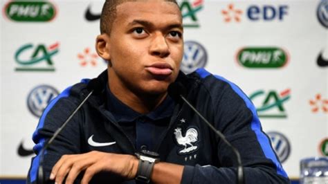 Kylian Mbapp Signed For Five Years At Actual Madrid Time News