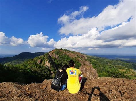 Gunung Api Purba Nglanggeran Sejarah Lokasi And Harga Tiket Masuk