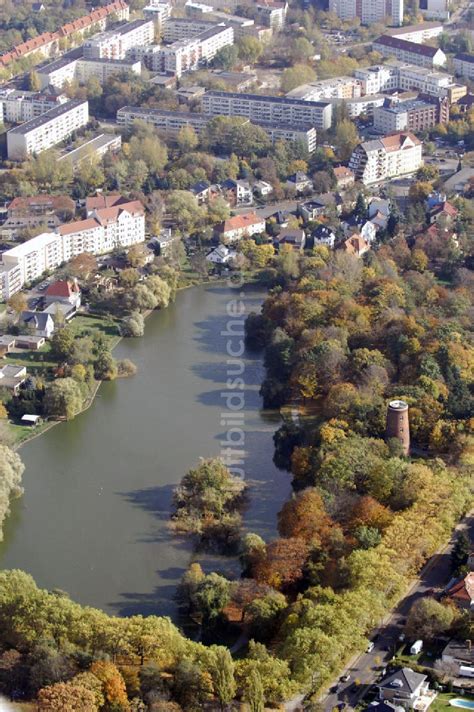 Berlin Aus Der Vogelperspektive Obersee Mit Wasserturm Im Berliner