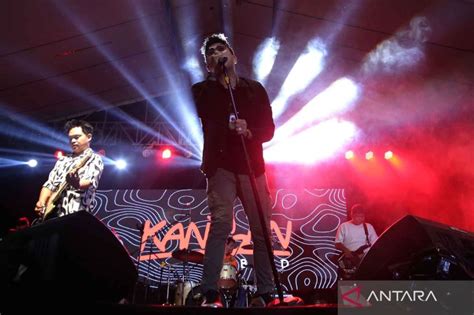 Kangen Band Hibur Ribuan Pengunjung Di Penutupan Festival Marabose