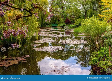 Giardino Del Pittore Claude Monet In Omonima Francia Fotografia Stock