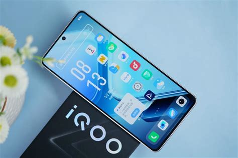 续航、屏幕、外观向旗舰看齐！iqoo Z9评测：妥妥的新一代质价比之王 快科技 科技改变未来