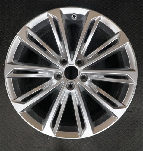 Vw Passat R Line Verona G R Oem Alloy Wheels