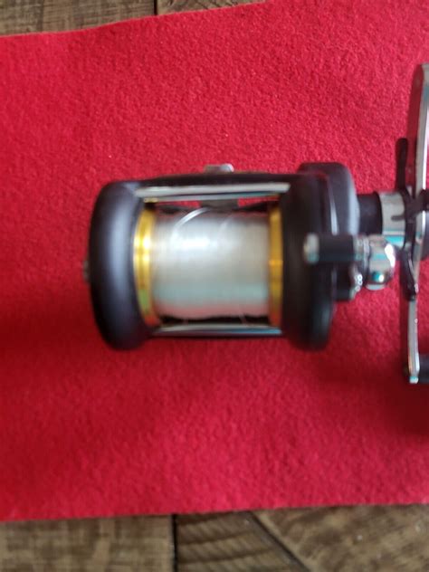 Penn 525 Mag Baitcasting Saltwater Fishing Reel Magnetic Cast Control