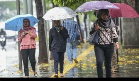 BMKG Rilis Prakiraan Daftar Kota Di Indonesia Yang Hujan Ringan Hingga