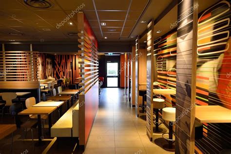 McDonald's restaurant interior – Stock Editorial Photo © teamtime ...