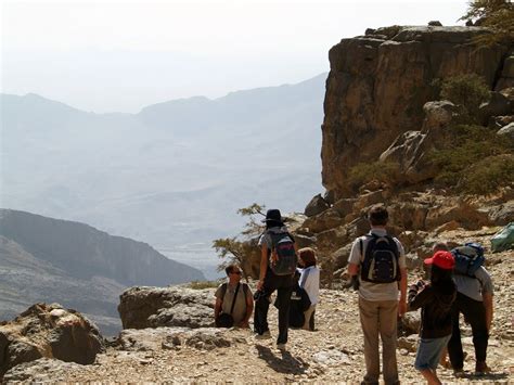 Weekend Hiking in Jebel Shams, Oman | Weekend ideas for the UAE