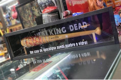 Expositor Taco De Baseball Negan The Walking Dead Madeira Maci A