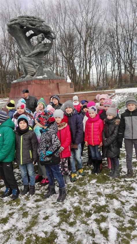 Wycieczka do Warszawy uczniów klasy II III A i III B Zespół Szkół w