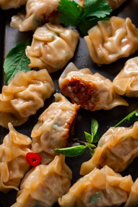 How To Make Pork And Shrimp Gyoza With Spicy Dipping Sauce