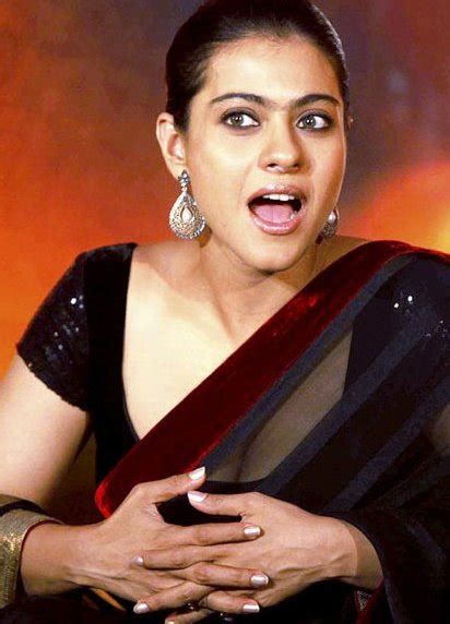 Go Watch Live Kajol Hot Armpits In Sleeveless Blouse And Saree Pics Kajol Fleshy Underarms In