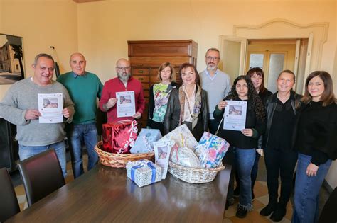 Natale All Insegna Della Solidariet A Gragnano Pacchi Dono Per I Pi