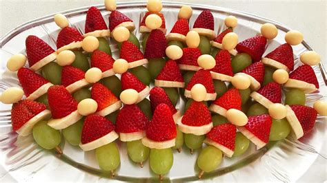 fruit skewers christmas