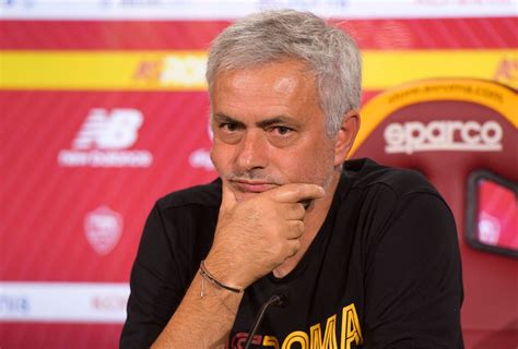 Roma Napoli La Conferenza Stampa Di Mourinho Foto Gallery