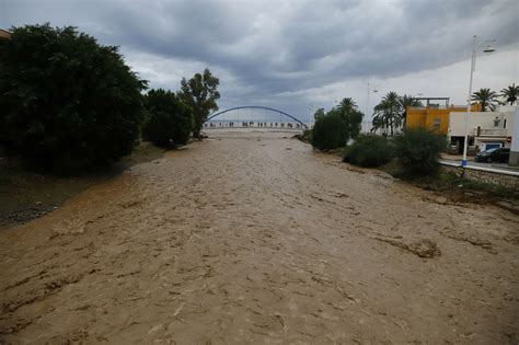 Unwetter Starkregen Spanien M Laga In Teilen Unter Wasser