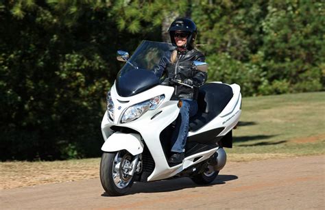 2012 Suzuki Burgman 400 ABS Review - The Scooter Review