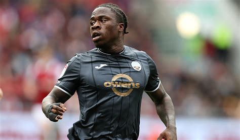 Michael Obafemi left in transfer limbo with deal up in the air