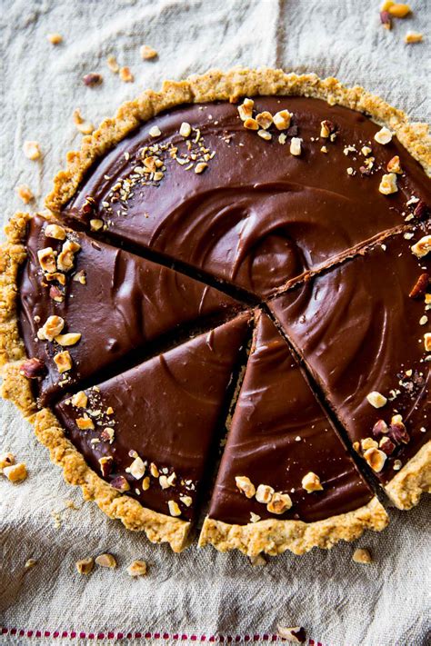 Nutella Tart With Toasted Hazelnut Crust Sallys Baking Addiction