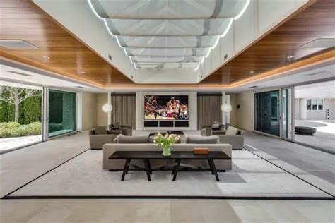 Michael Jordan's Chicago Mansion Now Costs $14.8 Million - MyFancyHouse.com