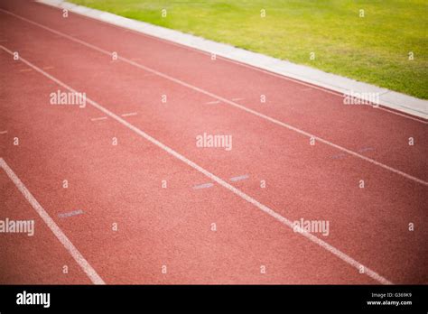 Empty Race Track Hi Res Stock Photography And Images Alamy