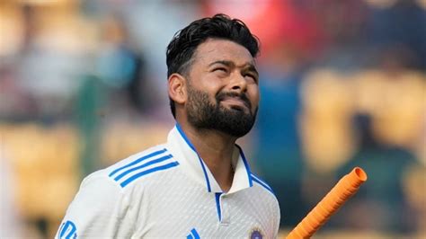 Rishabh pant shares a emotional post saying goodbye to DC ಭರವದ