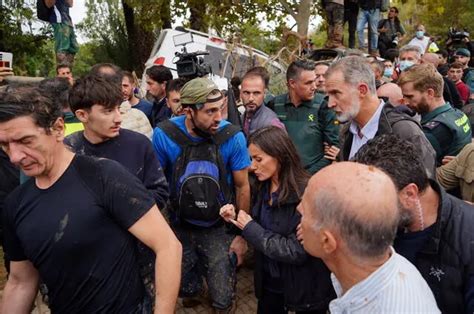 Felipe Vi M Xima Tensi N En La Visita De Los Reyes A Paiporta