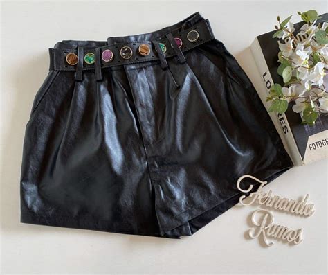 Short Feminino Couro Eco Com Cinto Fernanda Ramos Store