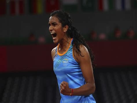 French Open Pv Sindhu Beats Thailand S Ongbamrungphan Storms Into Semis