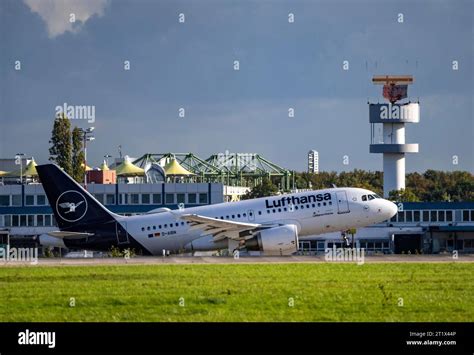 Lufthansa Airbus A319 100 D AIBN Beim Start Auf Dem Flughafen