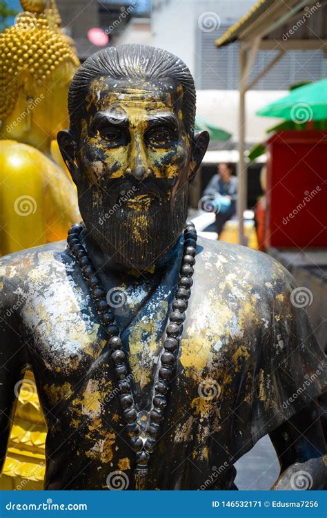 The Wat Traimit Buddhist Temple in Bangkok, Thailand Stock Image ...