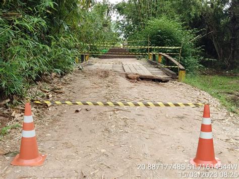 Devido fortes chuvas Ponte do Córrego Palmito volta a ficar