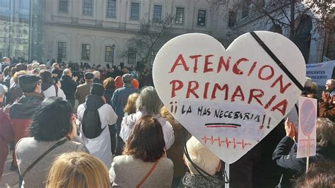 Sanidad y el comité de huelga de médicos de Madrid se reúnen este