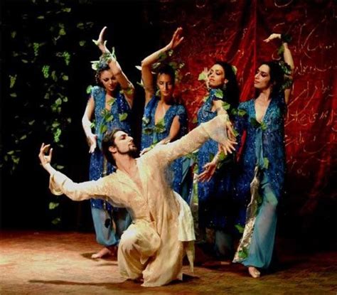 17 Best images about Persian dance on Pinterest | Dance company ...