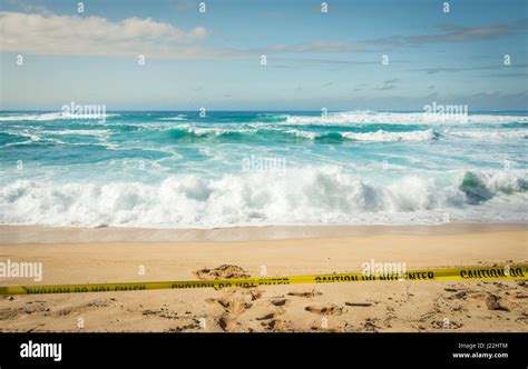 Large waves breaking on the shore at Sunset Beach on the North Shore of ...