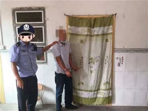 广东一男子凌晨全裸入室盗窃，看到监控选择挡脸 钟某汉 衣服 先生