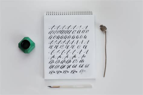 Calligraphy Exercises to Help You Learn the Art of Hand Lettering ...