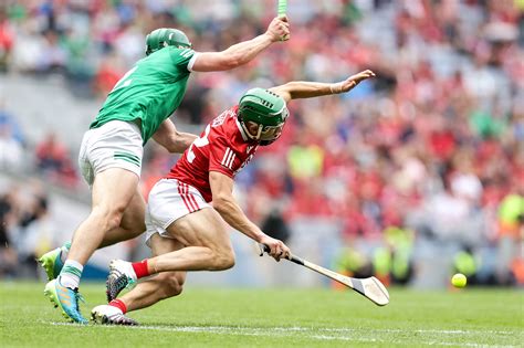 Limerick Hurlers Retain Title For 1st Time