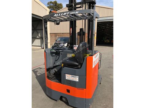 Used Toyota Fbre Ride On Reach Trucks In Listed On Machines U