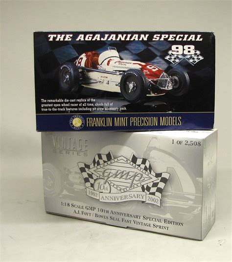 Bonhams Cars : Eight die cast collectors models,