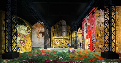 Immersive Experience Uses Digital Projections to Showcase Klimt Art