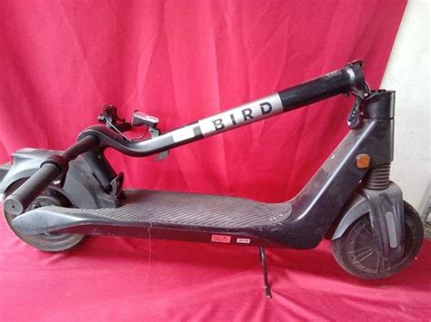 Bird Electric Scooter (Parts) - Sierra Auction Management Inc